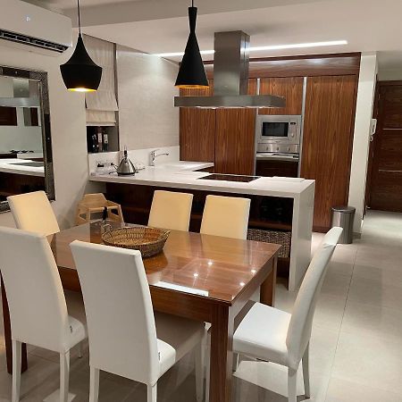 Deluxe Apartment With Pool In The Heart Of St Pauls Bay San Pawl il-Baħar Kültér fotó